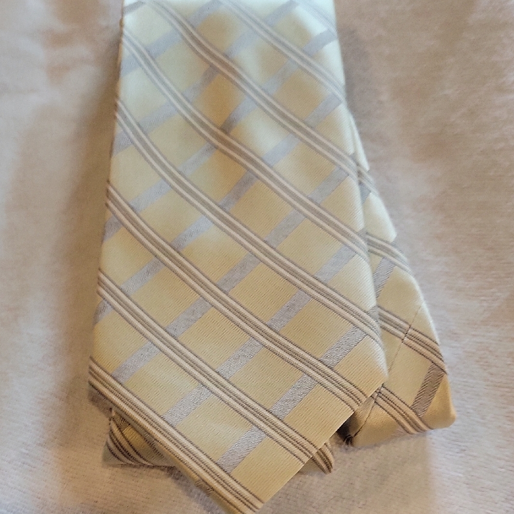 Calvin Klein Cream and Gray Checkered Tie